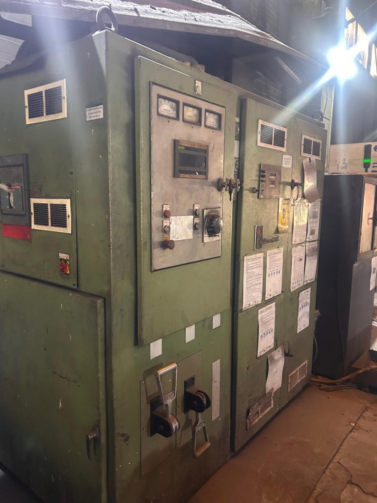 Inductotherm 1 Ton Çift Potalı İndüksiyon Ocağı – Komple Sistem